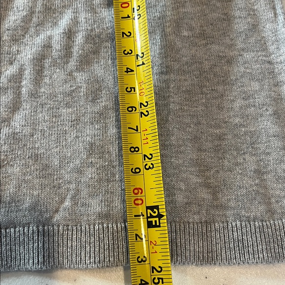 Talbots Gray Penguin Puffin Puffer Vest Sweater Size Medium Winter - Picture 6 of 8